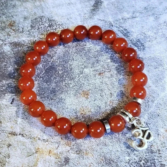 Pinkdiva Jewelry - Om Aum Zen Mantra Red Carnelian Gemstone Stretch Bracelet